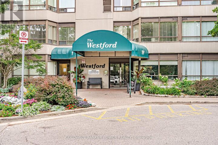 Property Photo:  744 Wonderland Road South 1006  ON N6K 4K3 
