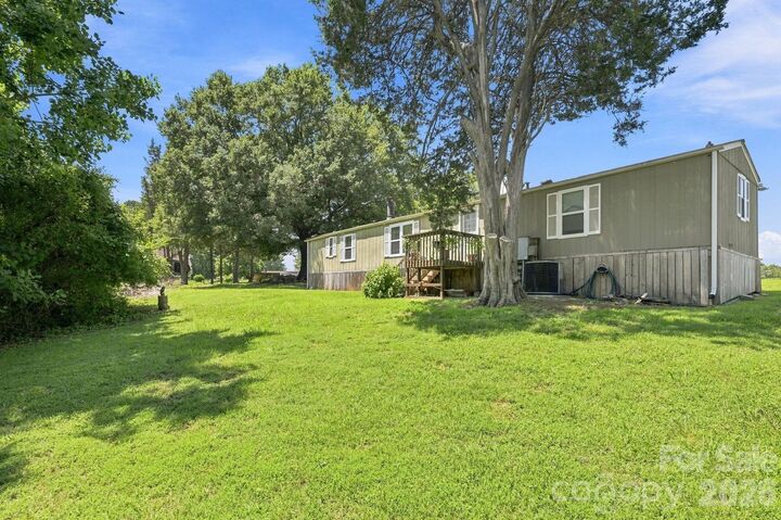 Property Photo:  109 Ray Dawn Lane  NC 28117 