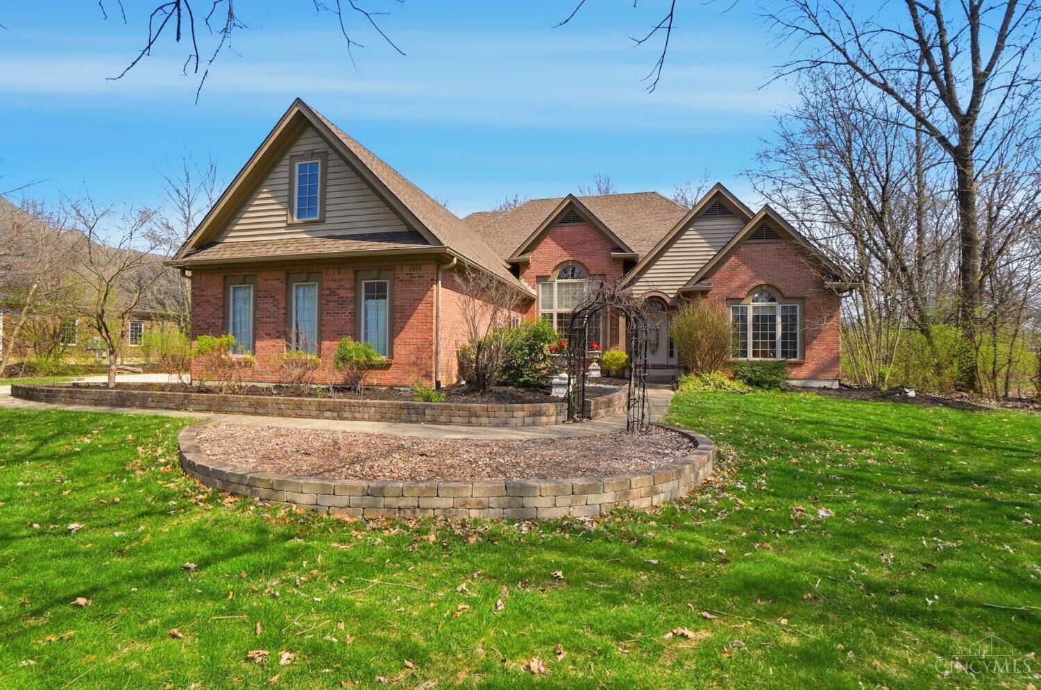 Property Photo:  472 Timber Walk Court  OH 45066 