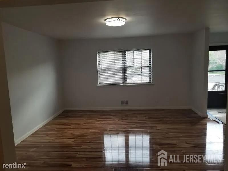 Property Photo:  804 Maple Hill Drive  NJ 07095 