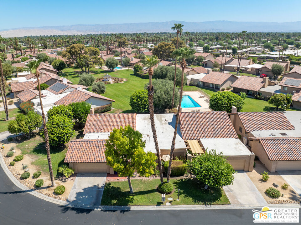 Property Photo: 37892 Los Cocos Dr CA 92270