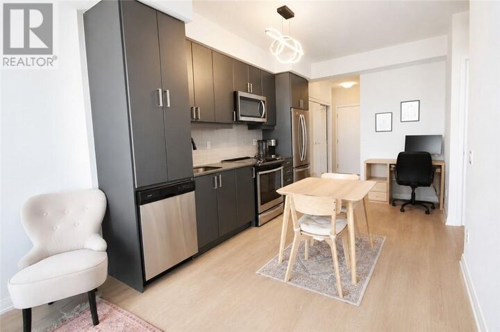 Property Photo:  7895 Jane Street Unit# 2801  ON L4K 2M7 