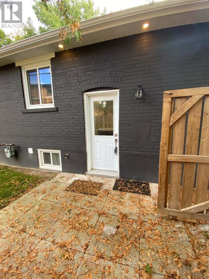 Property Photo: 112 Walter Avenue Basemnt ON L3Y 2T6
