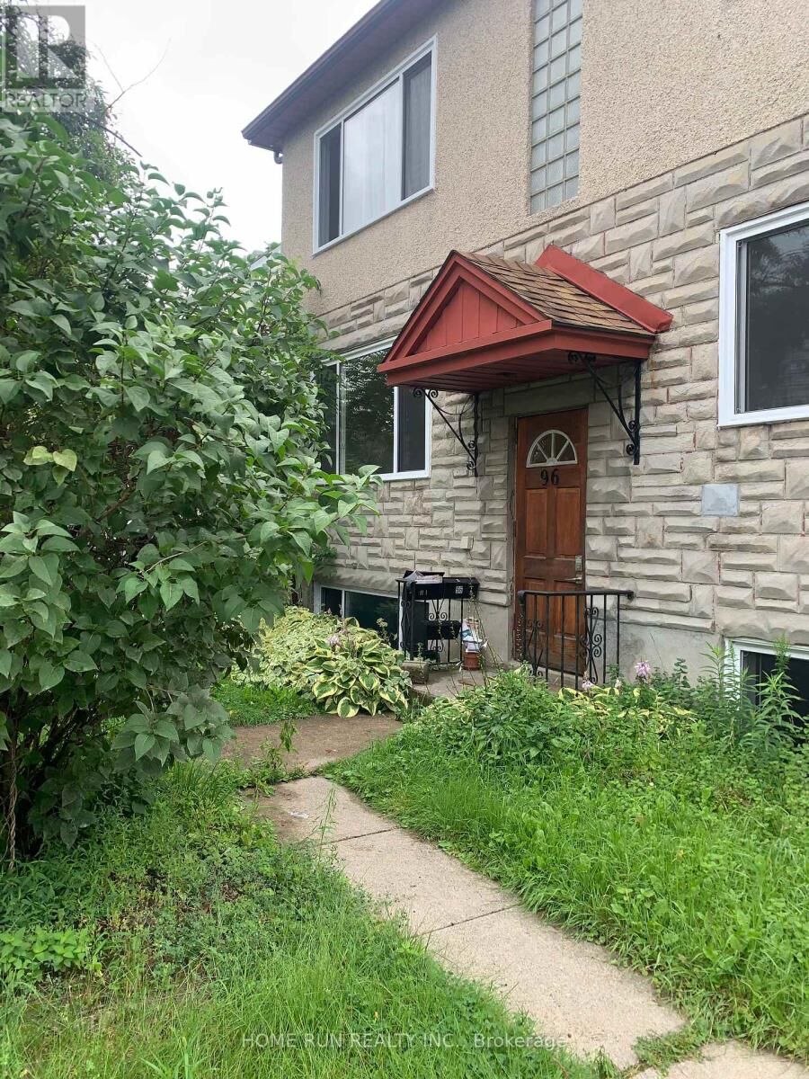 Property Photo:  96 Ontario Street 1  ON K1K 1K9 