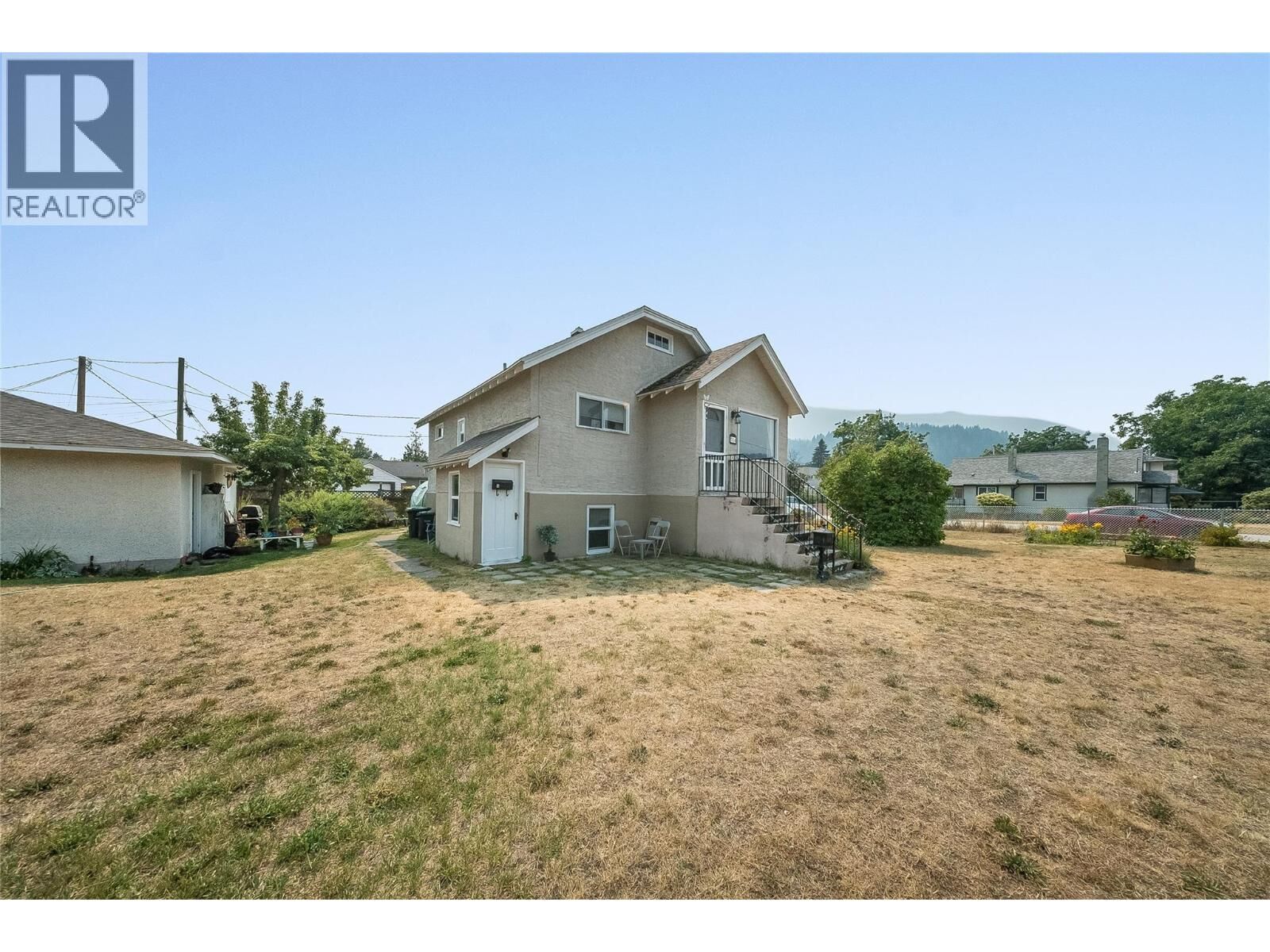 Property Photo:  714 2nd Street  BC V1N 1Y8 