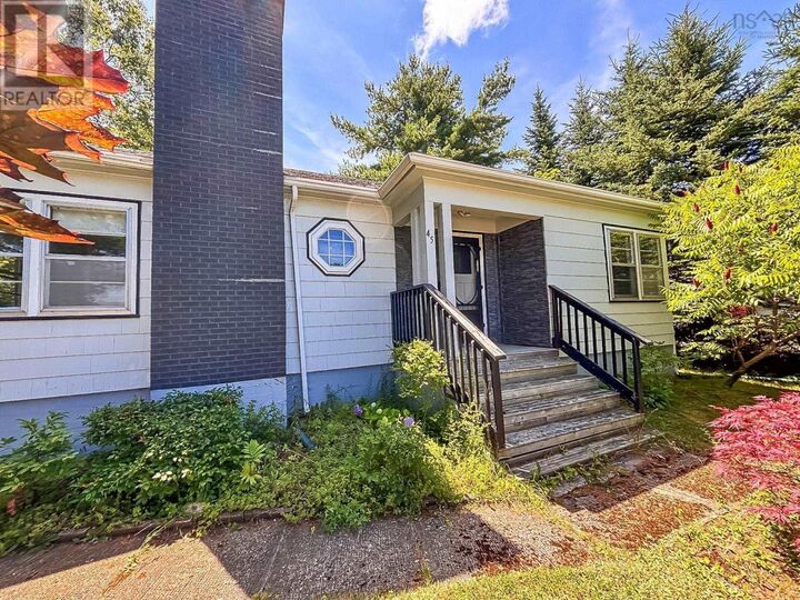 Property Photo: 45 Hillcrest Street NS B4V 1T1