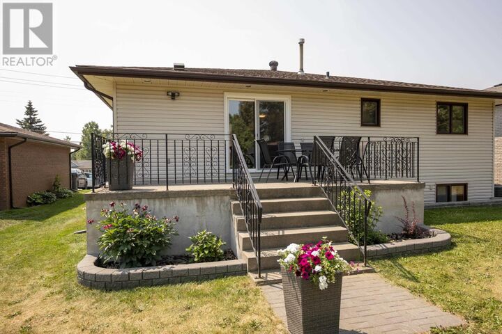 Property Photo: 1312 John Street Rd ON P7B 2A3