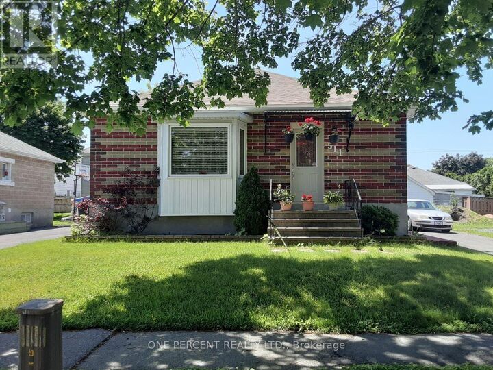 Property Photo:  511 St Felix Street  ON K6H 5B2 