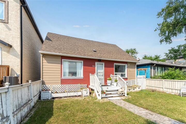 Property Photo: 1947 Notre Dame Avenue MB R3H 0J7