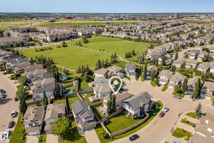 Property Photo: 8385 Shaske Crescent NW AB T6R 0B4