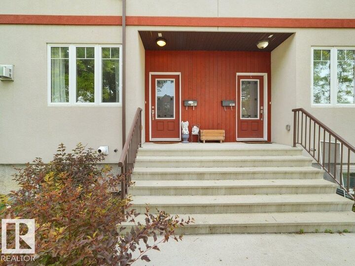 Property Photo: 7909 105 Avenue NW AB T6A 3G9
