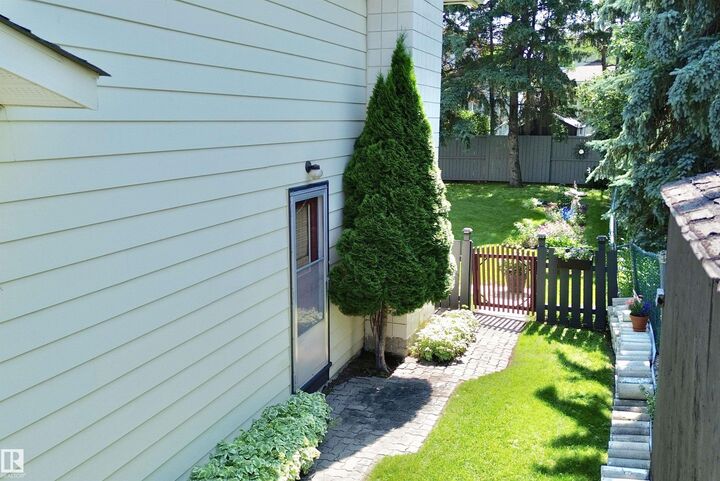 Property Photo:  83 Garland Crescent  AB T8A 2P9 