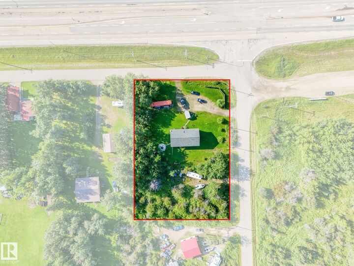 Property Photo:  6132 Hghway 16  AB T0E 0W0 