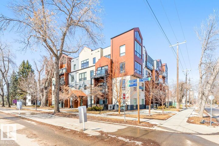 Property Photo:  10006 83 Avenue NW 203  AB T6E 2C2 