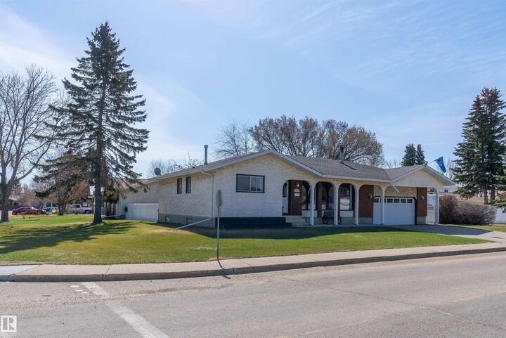 Property Photo:  269 Centennial Drive  AB T9A 2J8 