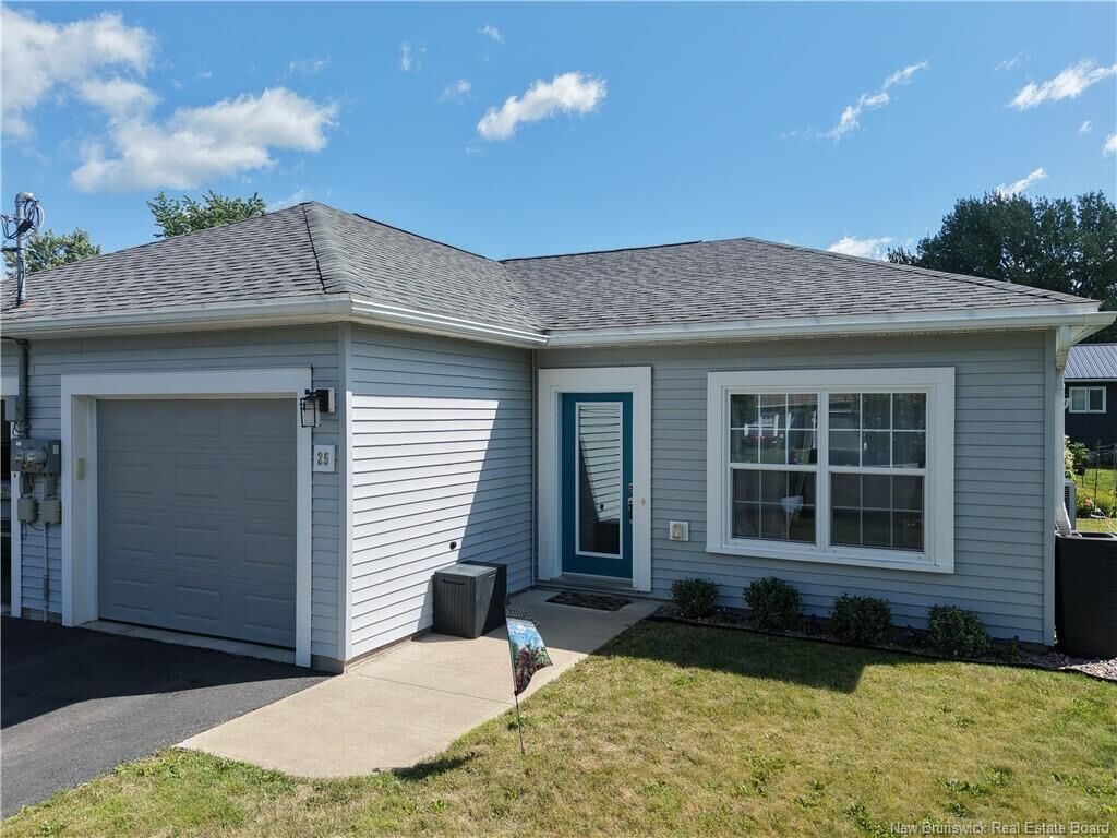 Property Photo:  25 Parkview Lane  NB E4E 0J8 