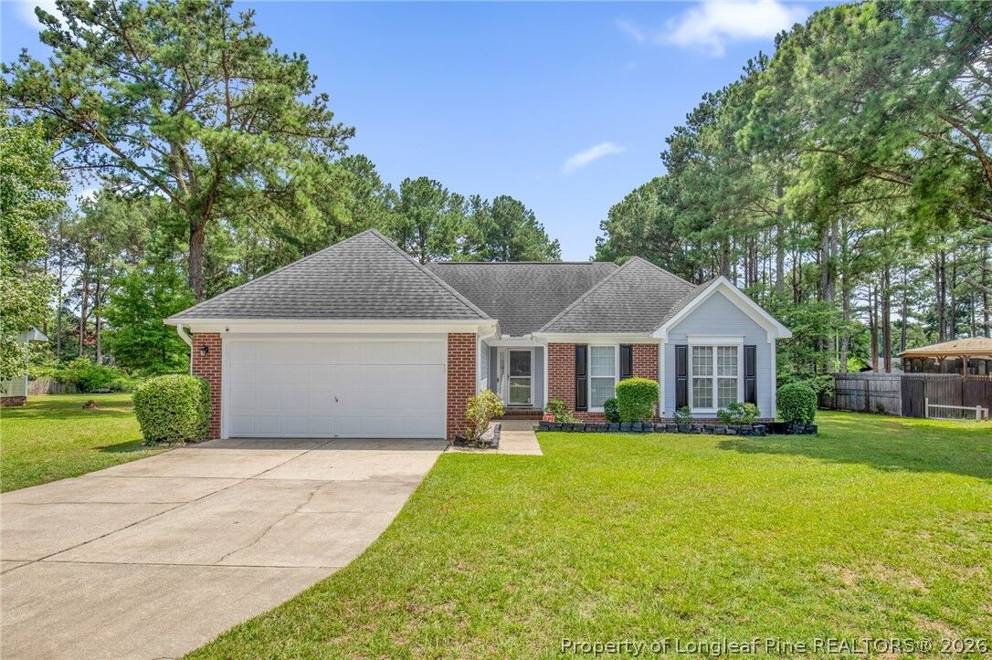 Property Photo:  6960 Rockfish Road  NC 28376 