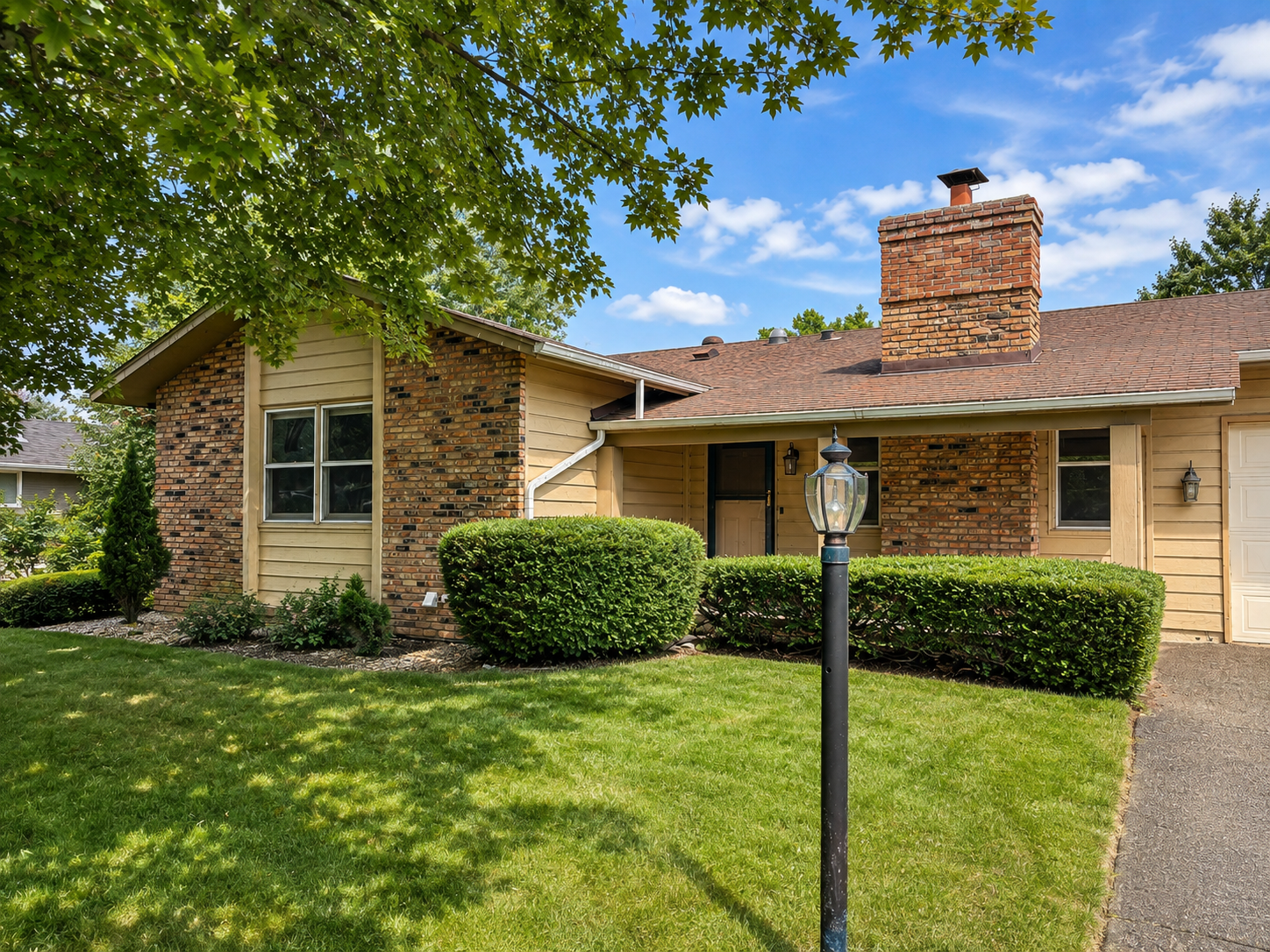 Property Photo:  6116 Oakwood Road  MN 55125 