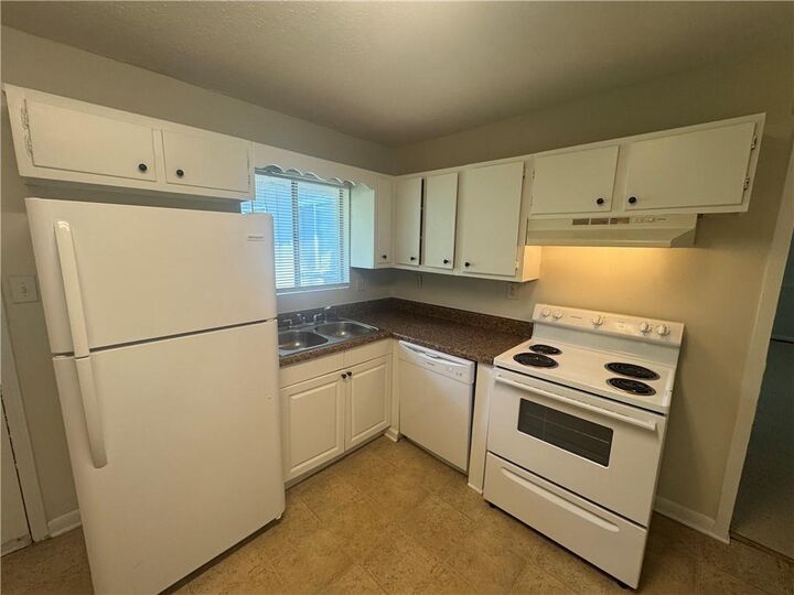 Property Photo: 8497 Stonewall Jackson Drive GA 30238