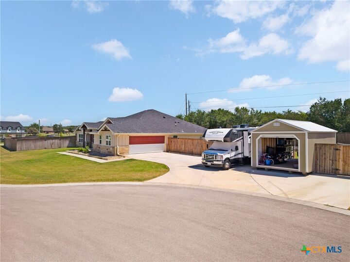 Property Photo: 3415 Bandit Court TX 76539