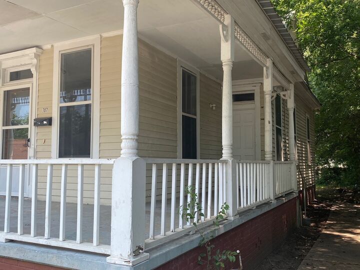 Property Photo:  707 28th Street  GA 31904 