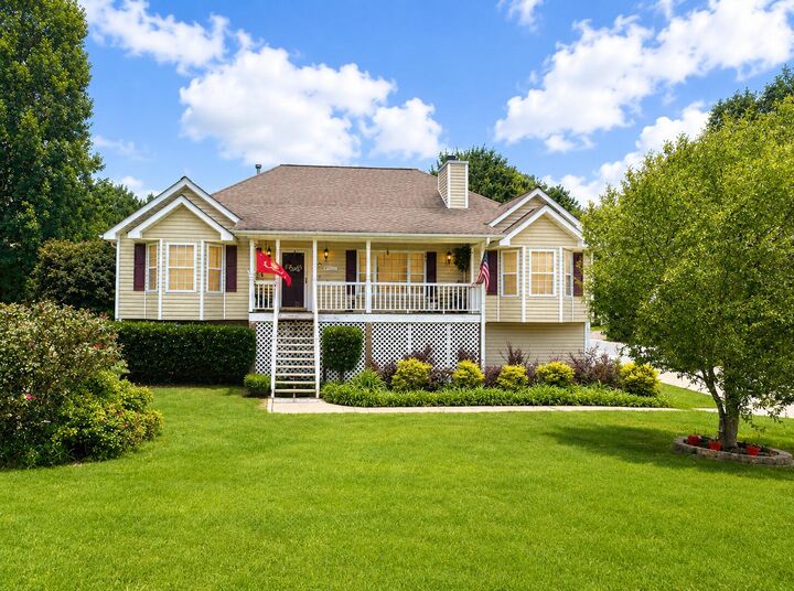 Property Photo: 65 Bent Creek Place GA 30157