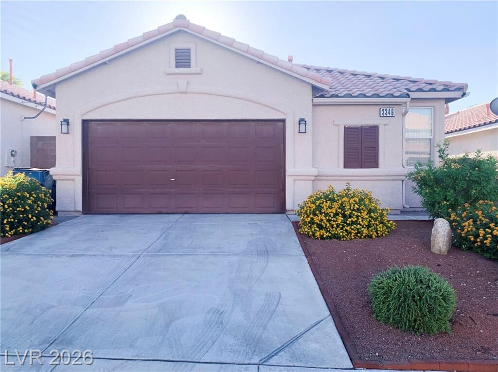 Property Photo: 3346 Lark Bunting Street NV 89117