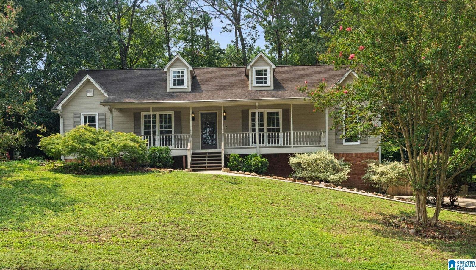Property Photo: 219 Russet Woods Drive AL 35244