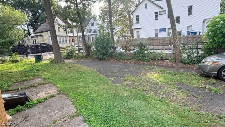 Property Photo: 38 Grove Ter NJ 07111