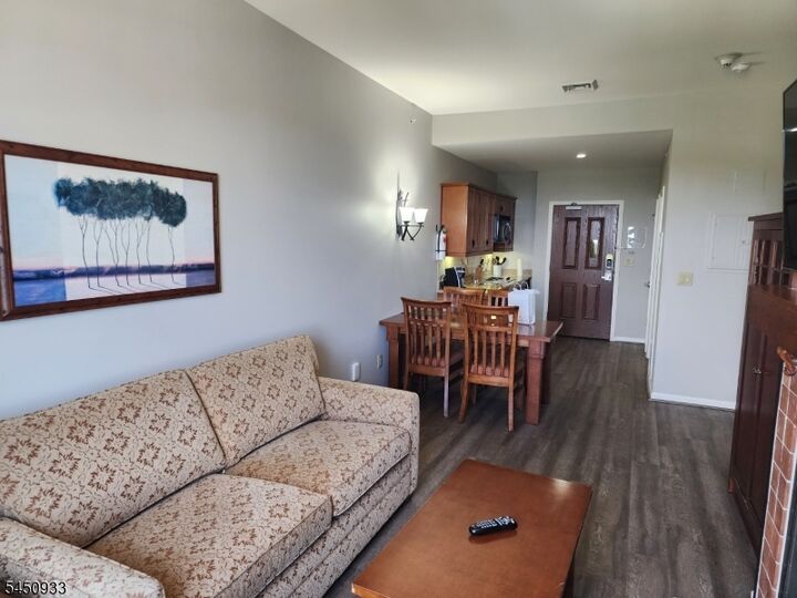 Property Photo: 200 State Rt 94 Unit 421 NJ 07462