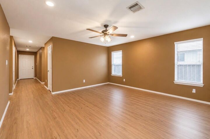 Property Photo:  269 Bennett Loop  TX 77515 