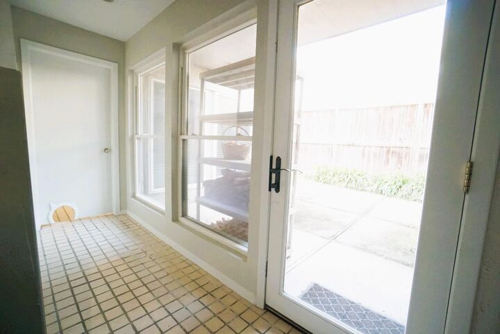 Property Photo:  6008 Inwood Drive  TX 77057 