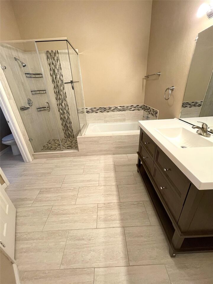 Property Photo:  4122 Drake Street 1/2  TX 77005 