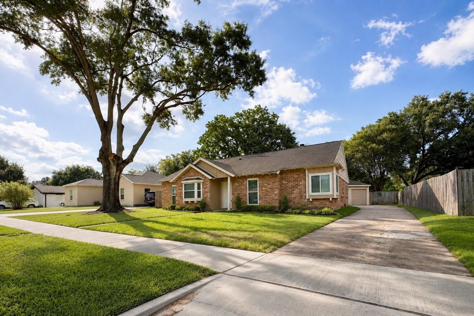 Property Photo:  13603 Woodchester Drive  TX 77498 