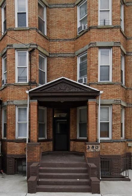 Property Photo:  380 Baldwin Ave 2L  NJ 07306 