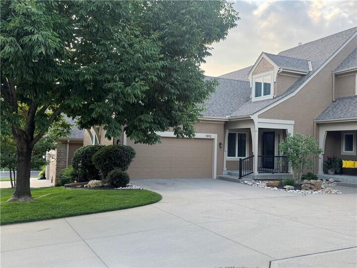 Property Photo: 7892 W 157th Terrace KS 66223