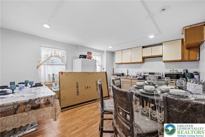 Property Photo: 305 Washington Street PA 18252