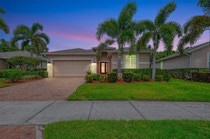 Property Photo: 9082 Coachman Drive FL 34293