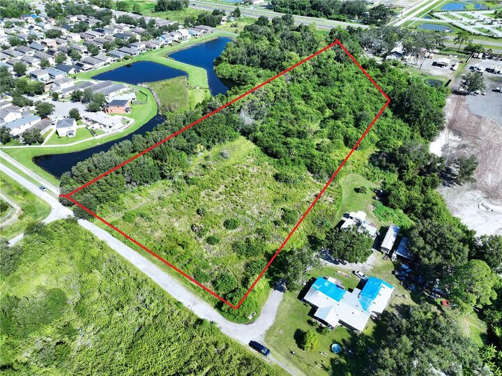 Property Photo:  10th Ave SE  FL 33570 