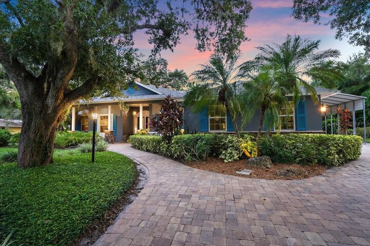 Property Photo:  4836 Dunn Drive  FL 34233 