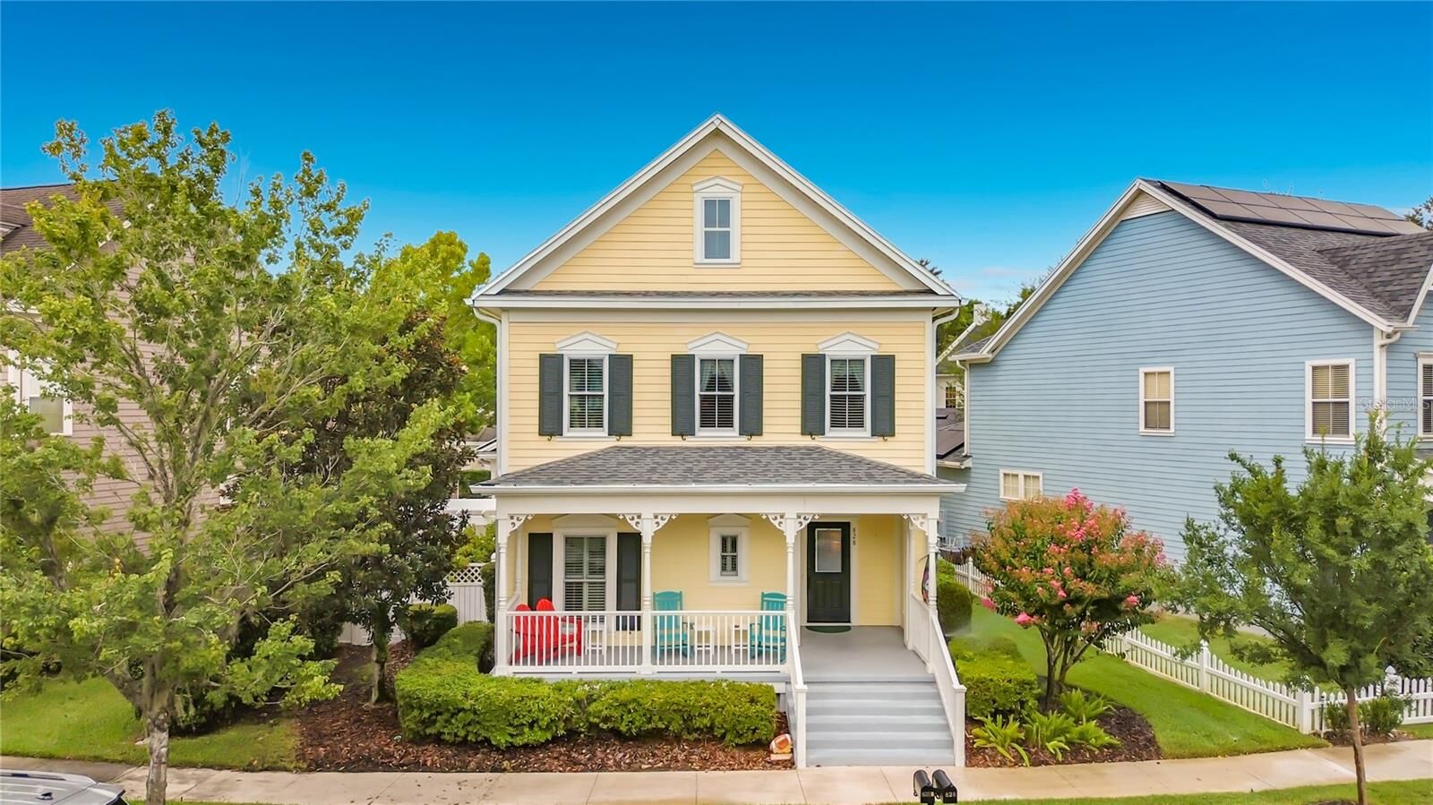 Property Photo:  828 Morning Glory Lane  FL 34747 