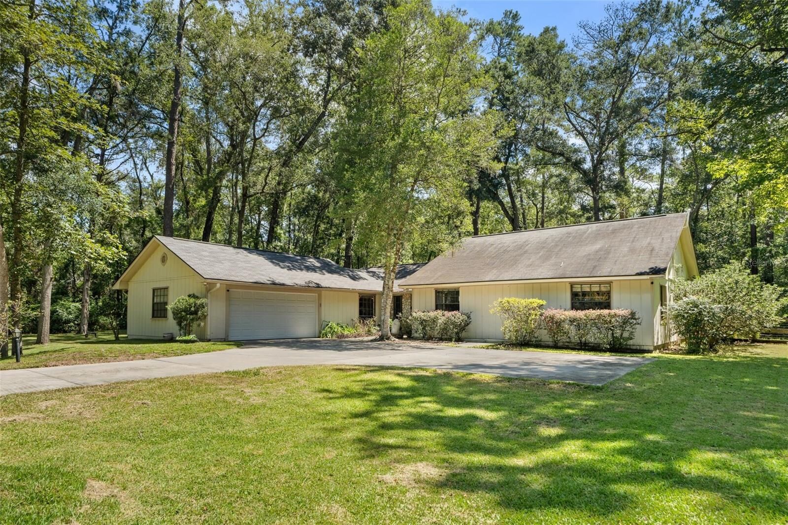 Property Photo:  1317 SW 98th Street  FL 32607 