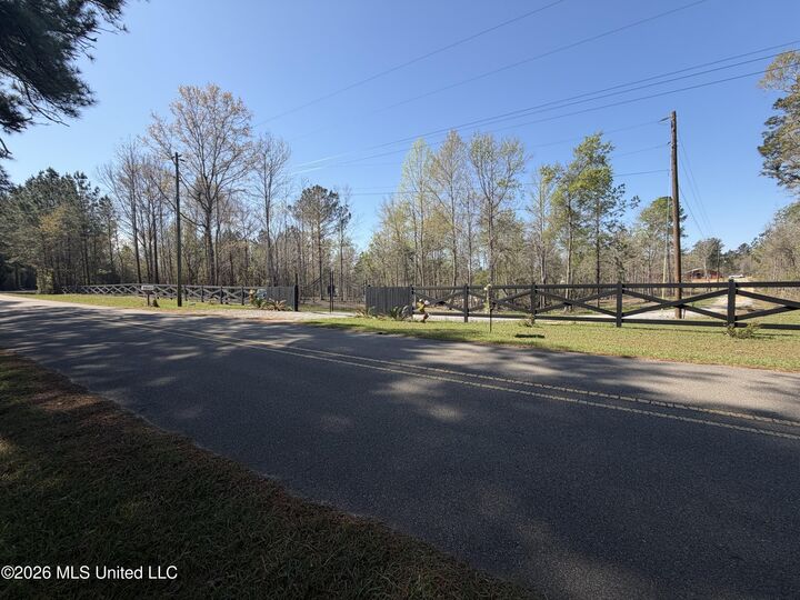 Property Photo:  135 Burger Road  MS 39465 