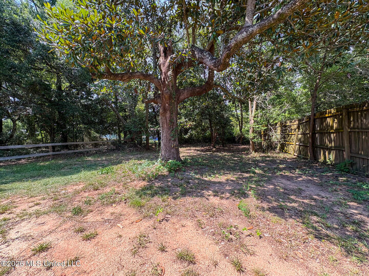 Property Photo: 814 E Railroad Street MS 39501