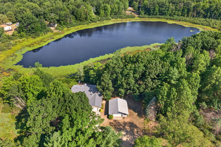 Property Photo:  9880 85th Avenue  MI 49332 