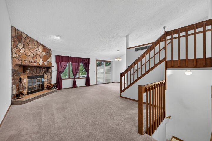 Property Photo: 641 Amphitheater Drive 14 IL 61107