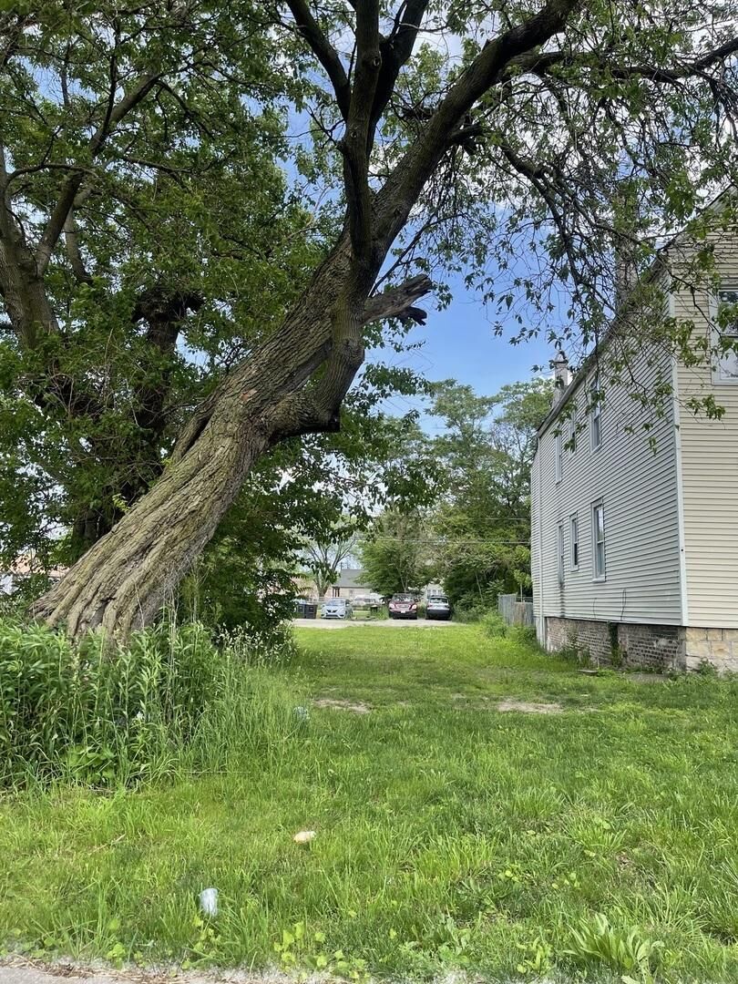 Property Photo: 6819 S May Street IL 60621