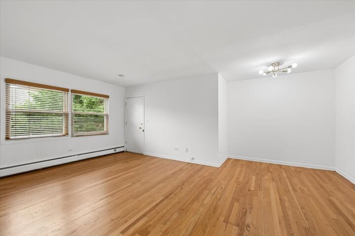 Property Photo: 406 Franklin Avenue 3B IL 60305