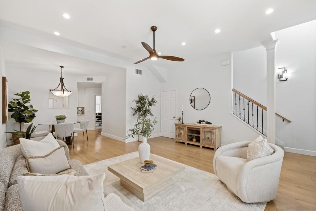 Property Photo:  350 Nutmeg St 105  CA 92103 