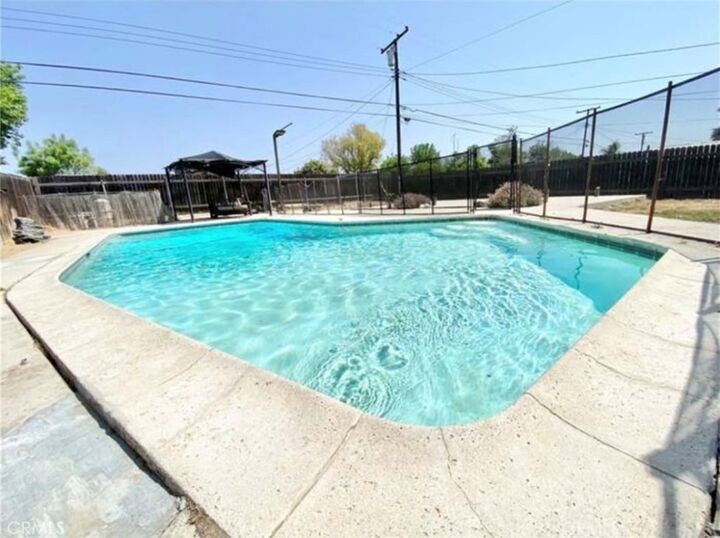 Property Photo:  706 Kemp  CA 92501 